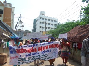 பாலியல் வன்முறைகள், உடல்ரீதியான வன்முறைகள் துன்புறுத்தல்களை  இருந்து பாதுகாத்திட குடும்ப வன்முறை தடுப்புச் சட்டத்தை குறித்து விளக்கம்